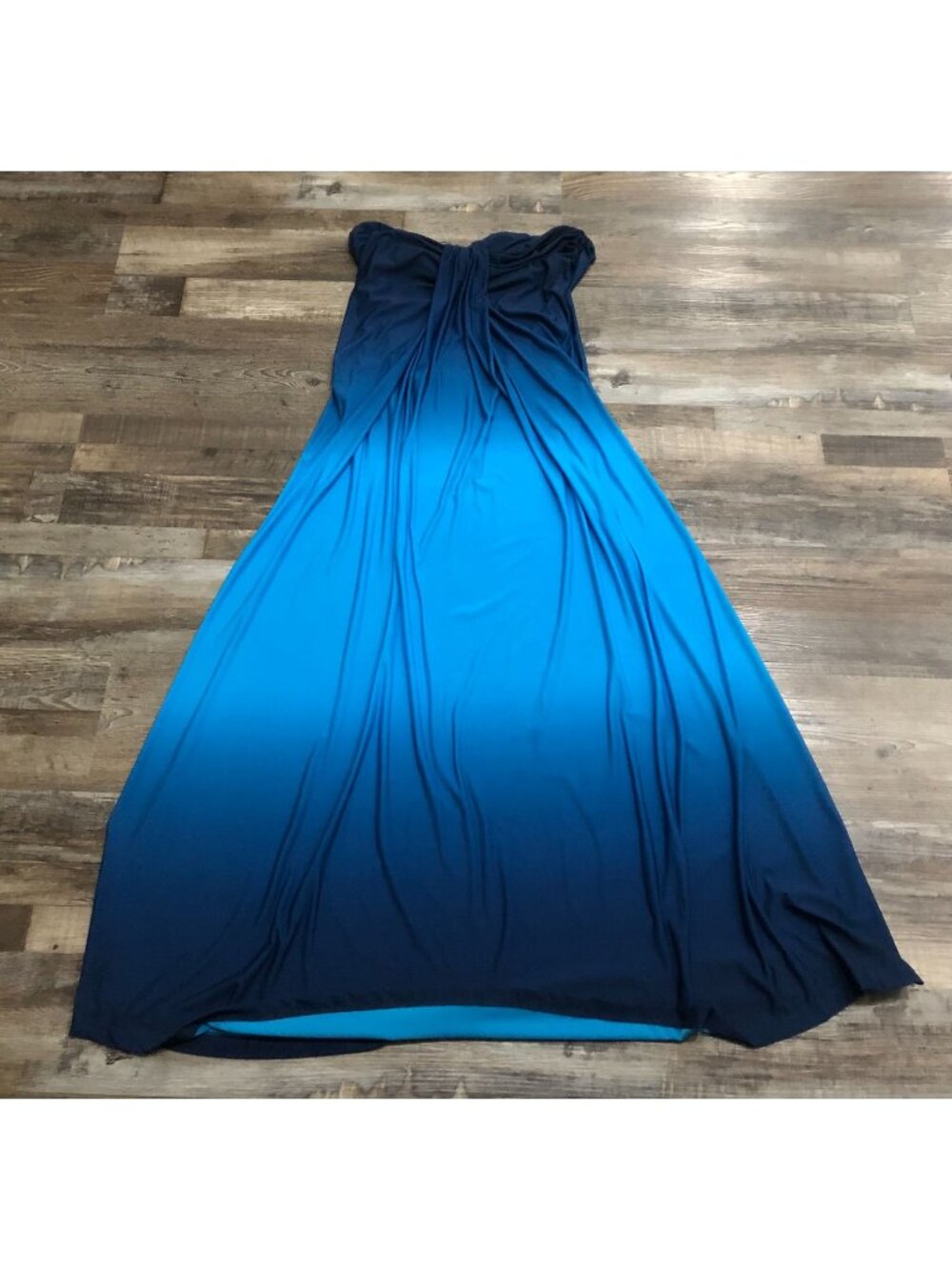 J. Valdi Large Blue Ombre Maxi Dress New with Tags